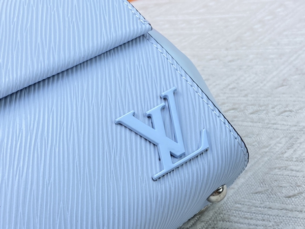 ルイヴィトンバッグ素材ディテール